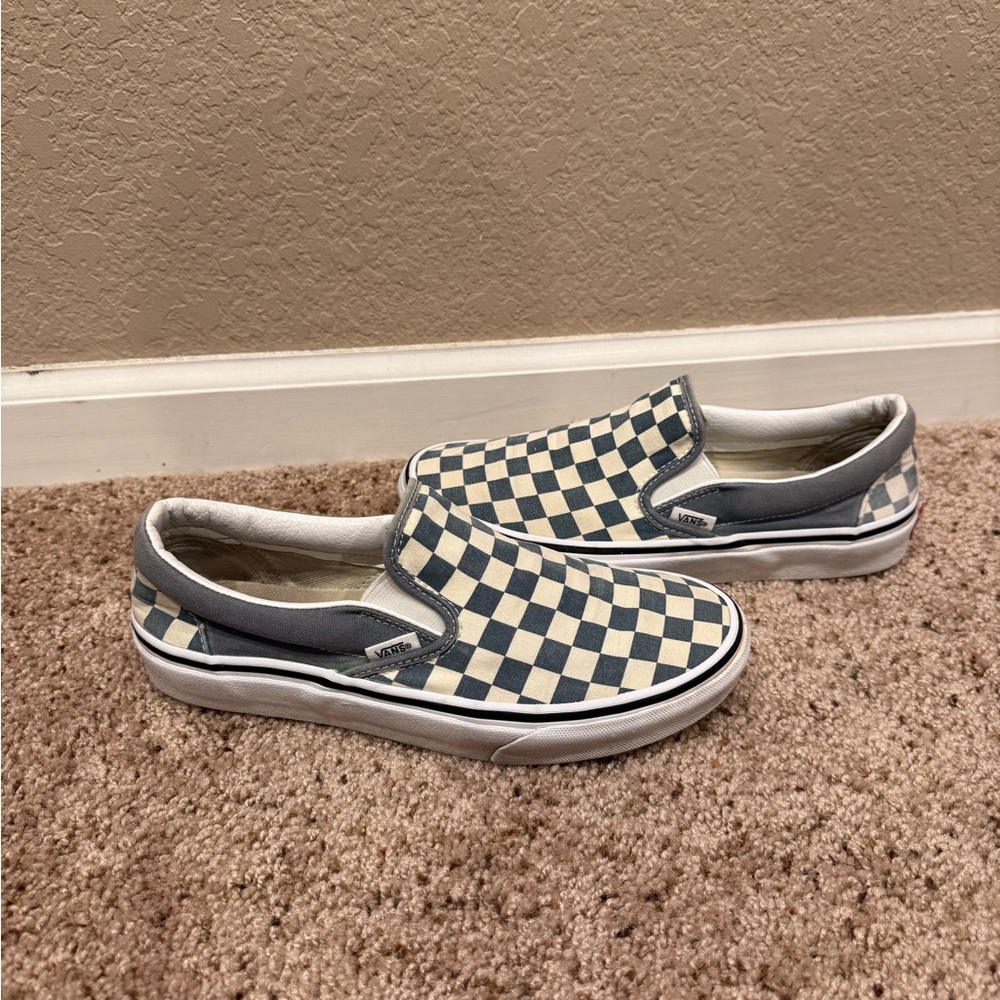 Women’s Checkered Vans (size 8)